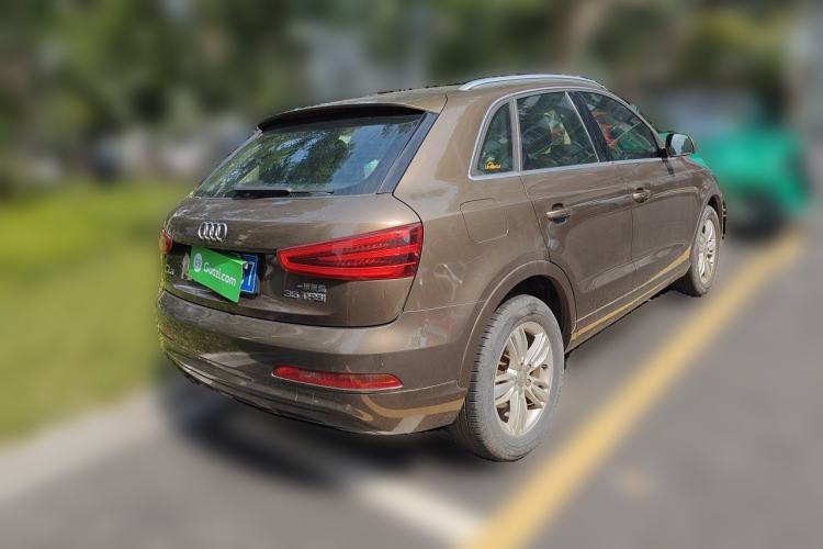 Used Audi Q3 2013 35 TFSI Comfort Model Rear Right 45 Deg