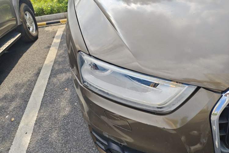 Used Audi Q3 2013 35 TFSI Comfort Model Right Front Headlight