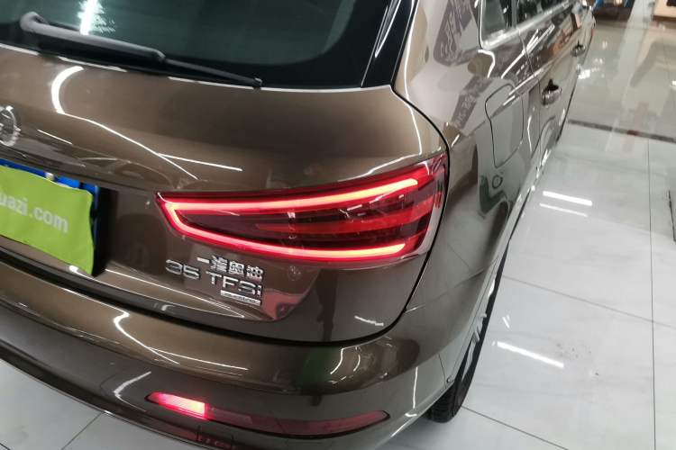 Used Audi Q3 2013 35 TFSI quattro Technology Edition Right Rear Taillight