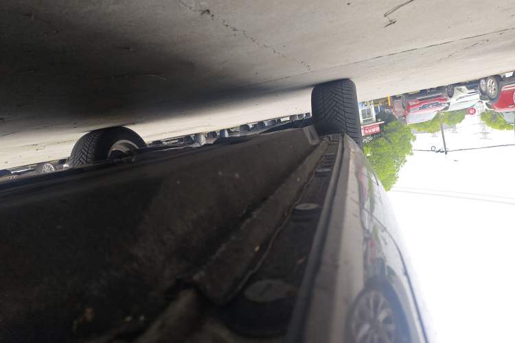 Used Audi Q3 2013 35 TFSI Comfort Model Right Side Sill