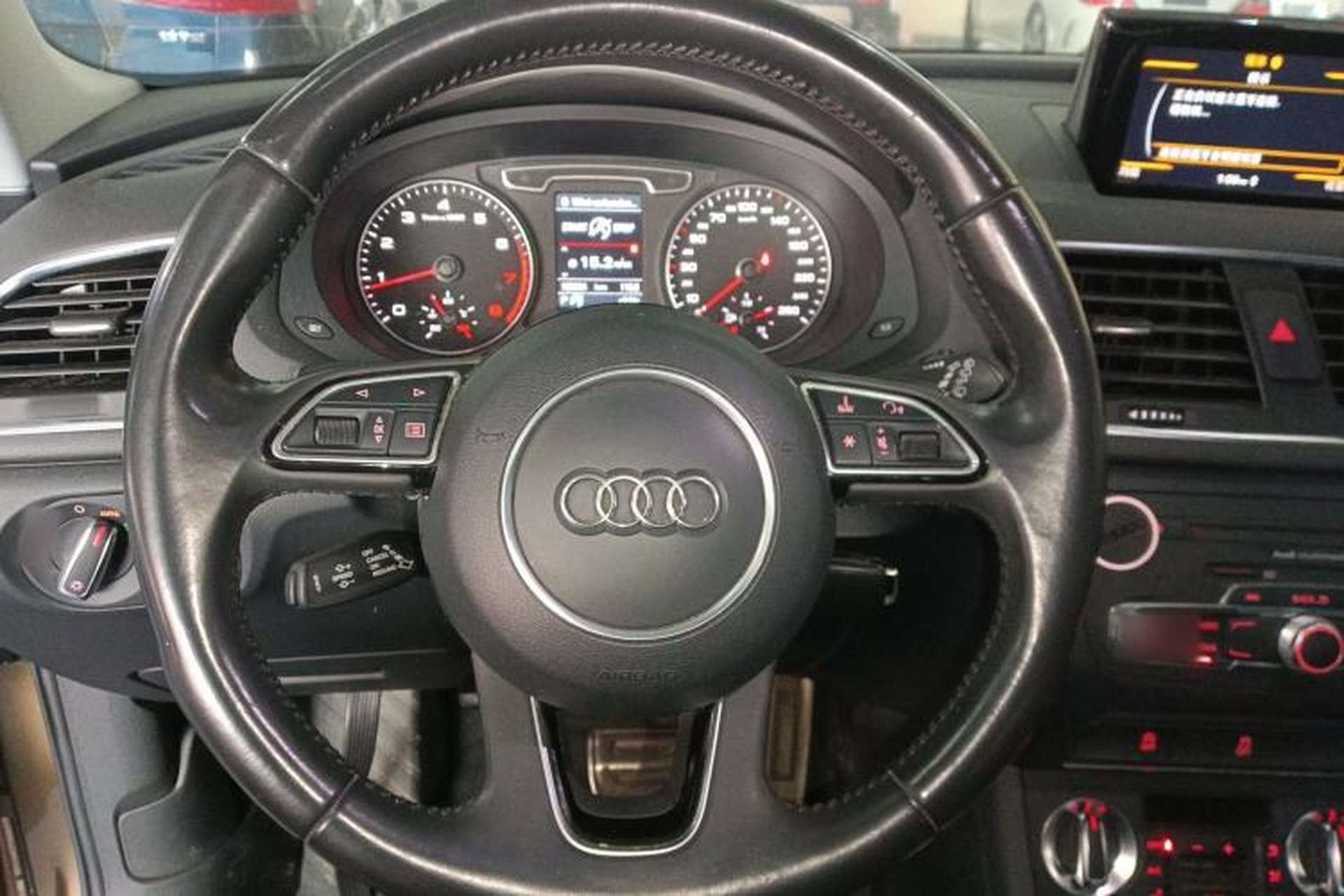Used Audi Q3 2013 35 TFSI quattro Technology Edition Steering Wheel