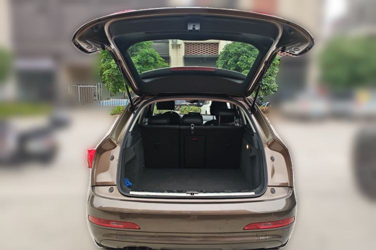 Used Audi Q3 2013 35 TFSI Comfort Model Trunk