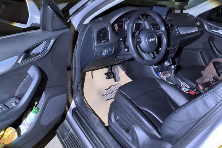 Used Audi Q3 2013 35 TFSI quattro Comfort Model Driver Seat
