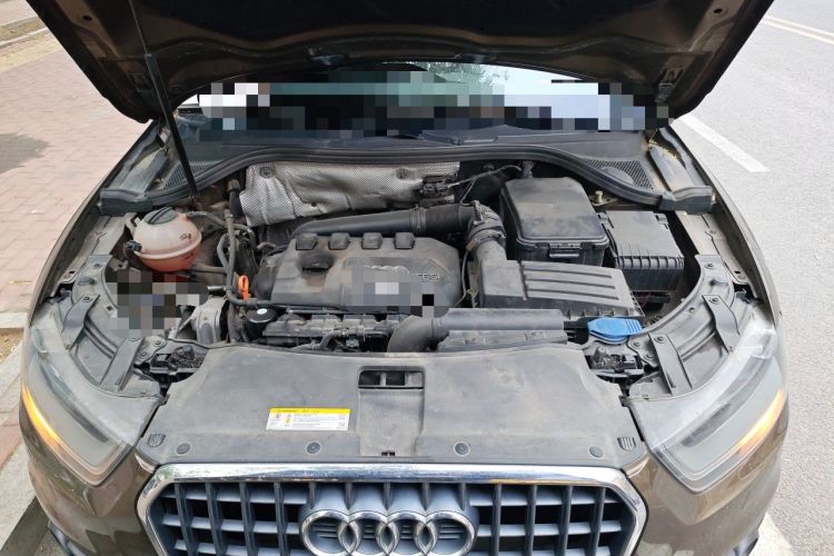 Used Audi Q3 2013 35 TFSI Ambition Edition Engine Bay