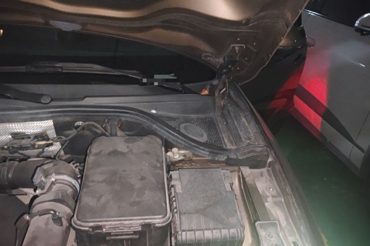 Used Audi Q3 2013 35 TFSI quattro Luxury Model Engine Bay Left