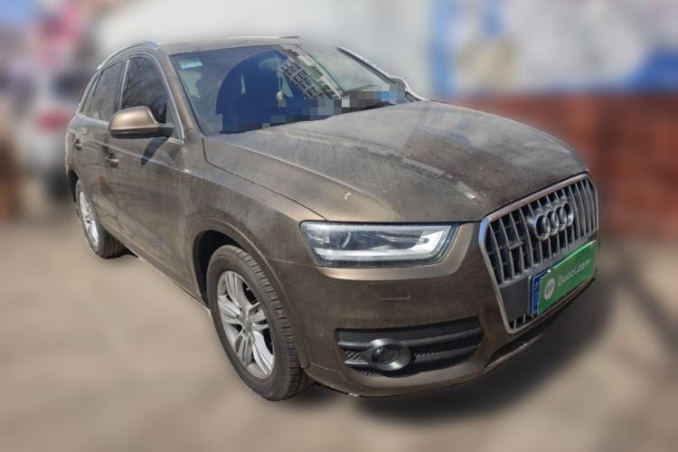 Used Audi Q3 2013 35 TFSI Comfort Model Front Right 45 Deg
