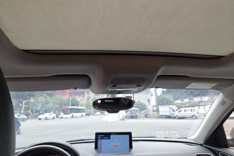 Used Audi Q3 2013 35 TFSI quattro Technology Edition Headliner