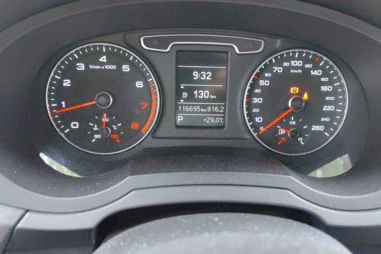 Used Audi Q3 2013 35 TFSI Comfort Model Instrument Cluster