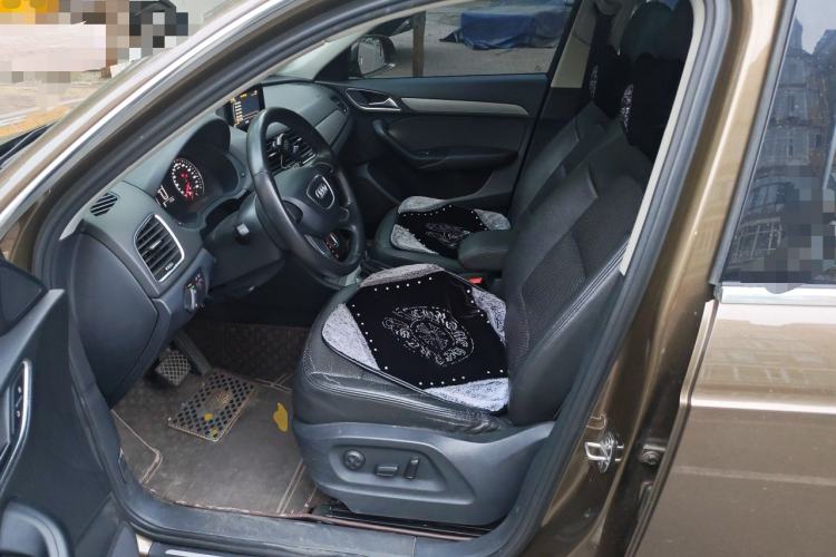 Used Audi Q3 2013 35 TFSI Ambition Edition Left Front Seat