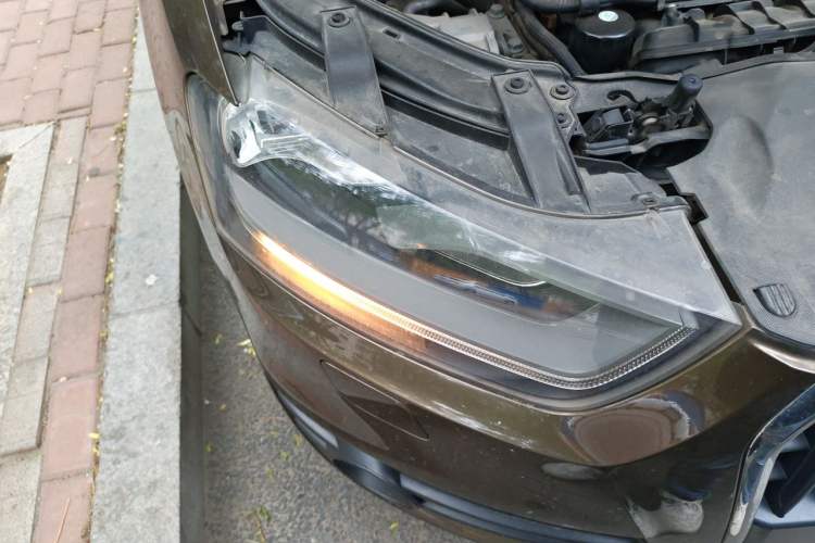 Used Audi Q3 2013 35 TFSI Ambition Edition Right Front Headlight