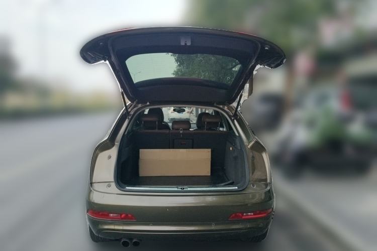 Used Audi Q3 2013 35 TFSI Comfort Model Trunk