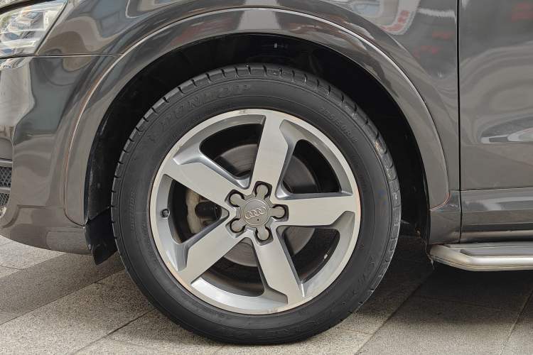 Used Audi Q3 2013 35 TFSI quattro Technology Edition Exterior 7