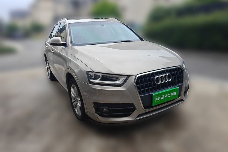 Used Audi Q3 2013 35 TFSI quattro Technology Edition Front Right 45 Deg