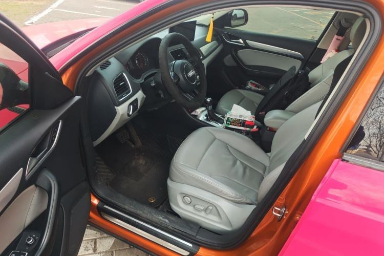 Used Audi Q3 2013 35 TFSI Ambition Edition Driver Seat