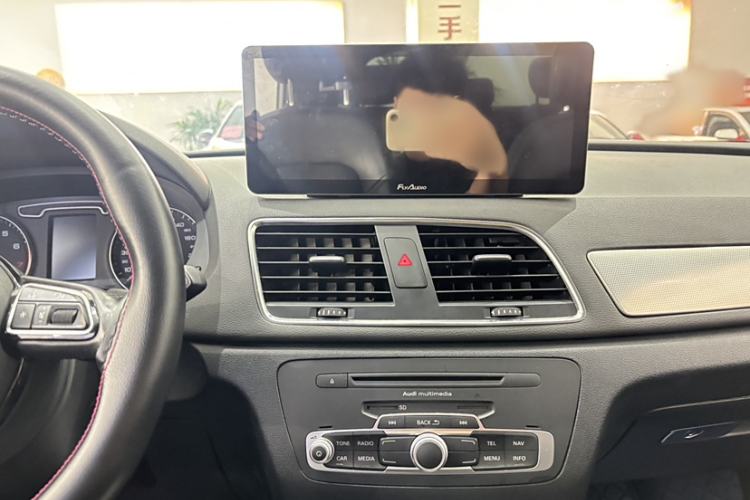 Used Audi Q3 2013 35 TFSI Comfort Model Audio And AC Panel