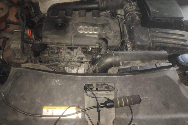 Used Audi Q3 2013 35 TFSI quattro Comfort Model Engine Bay