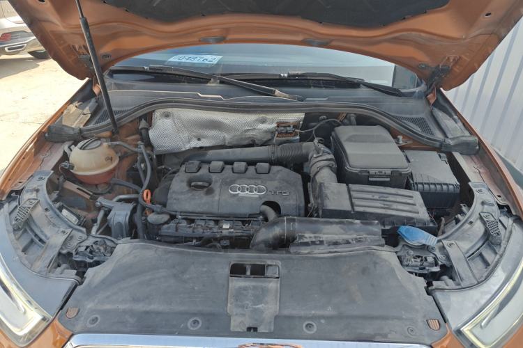 Used Audi Q3 2013 35 TFSI quattro Technology Edition Engine Bay