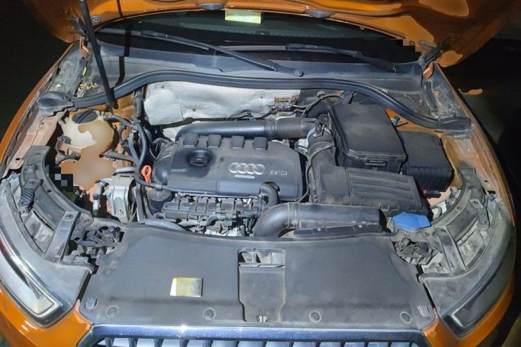 Used Audi Q3 2013 35 TFSI Comfort Model Engine Bay