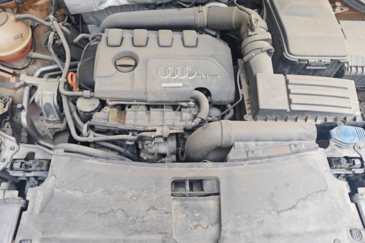 Used Audi Q3 2013 35 TFSI quattro Luxury Model Engine Bay