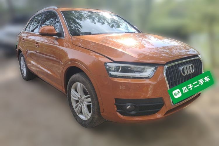 Used Audi Q3 2013 35 TFSI Comfort Model Front Right 45 Deg