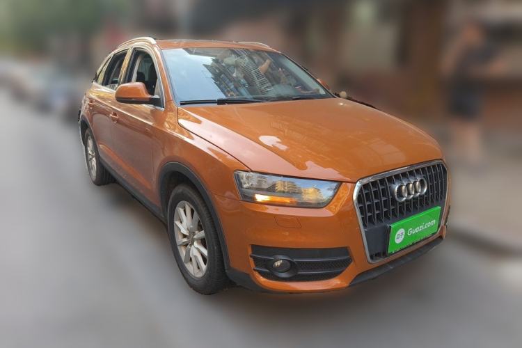 Used Audi Q3 2013 35 TFSI Ambition Edition Front Right 45 Deg
