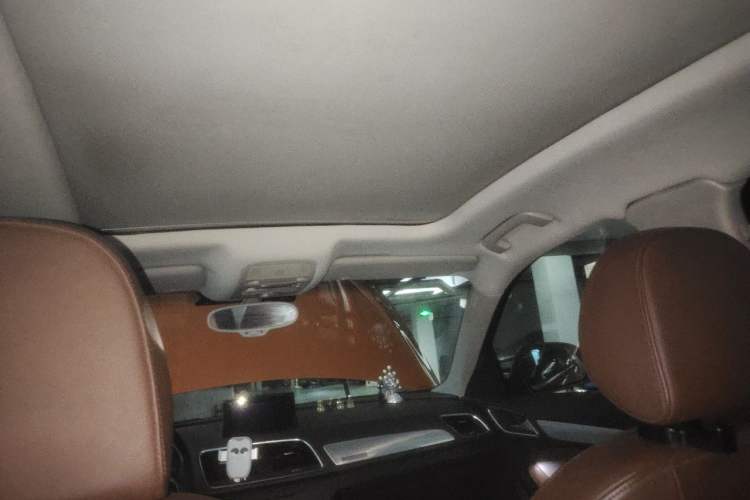 Used Audi Q3 2013 35 TFSI quattro Comfort Model Headliner