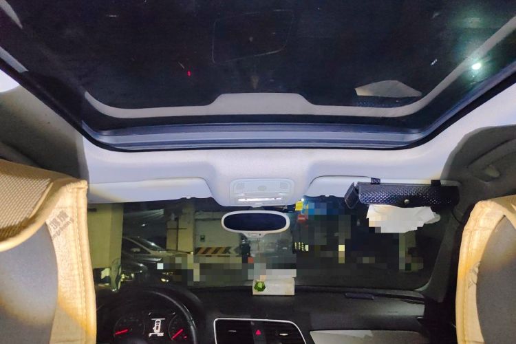 Used Audi Q3 2013 35 TFSI Comfort Model Headliner