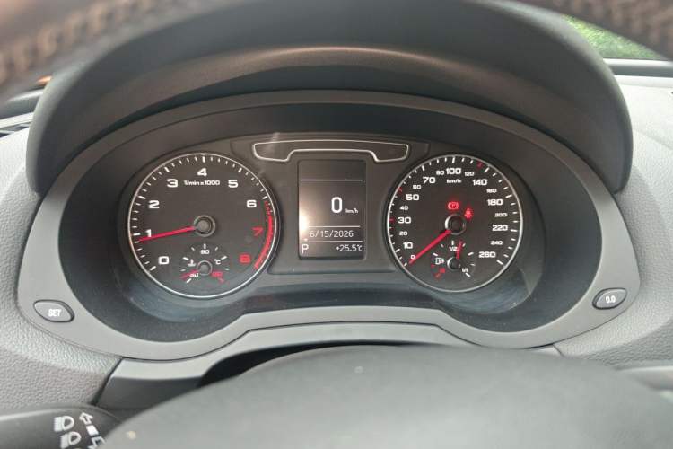 Used Audi Q3 2013 35 TFSI Ambition Edition Instrument Cluster