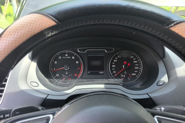 Used Audi Q3 2013 35 TFSI quattro Technology Edition Instrument Cluster