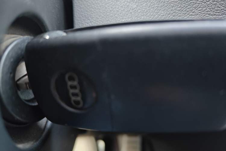 Used Audi Q3 2013 35 TFSI quattro Technology Edition Interior 1