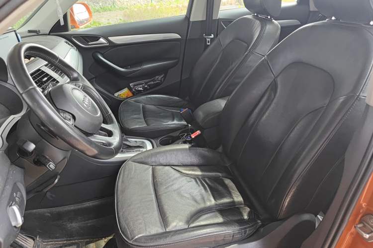 Used Audi Q3 2013 35 TFSI Comfort Model Left Front Seat