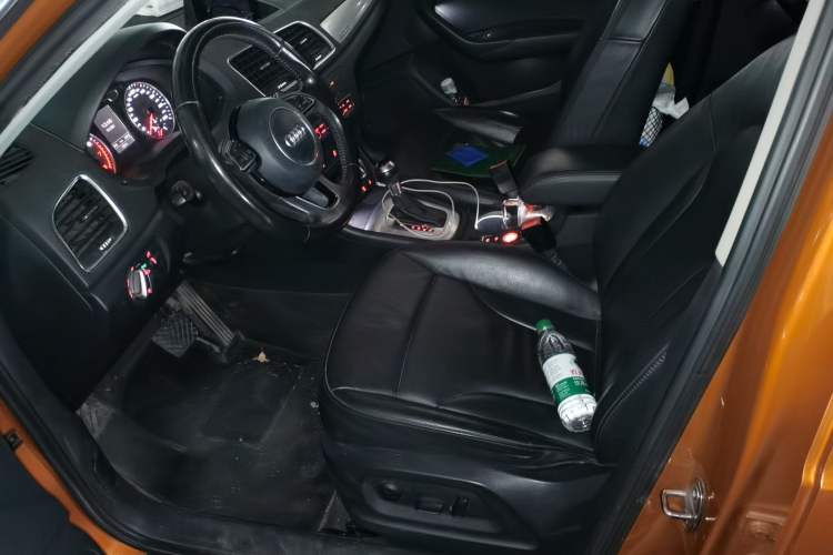 Used Audi Q3 2013 35 TFSI quattro Technology Edition Left Front Seat