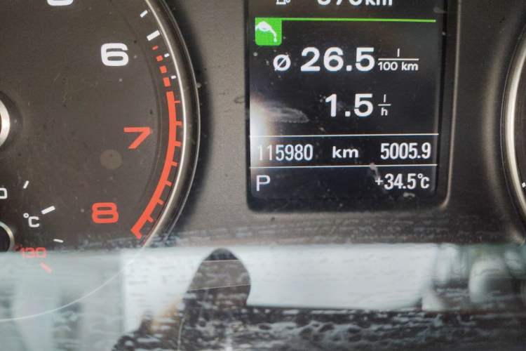 Used Audi Q3 2013 35 TFSI quattro Technology Edition Odometer Close Up