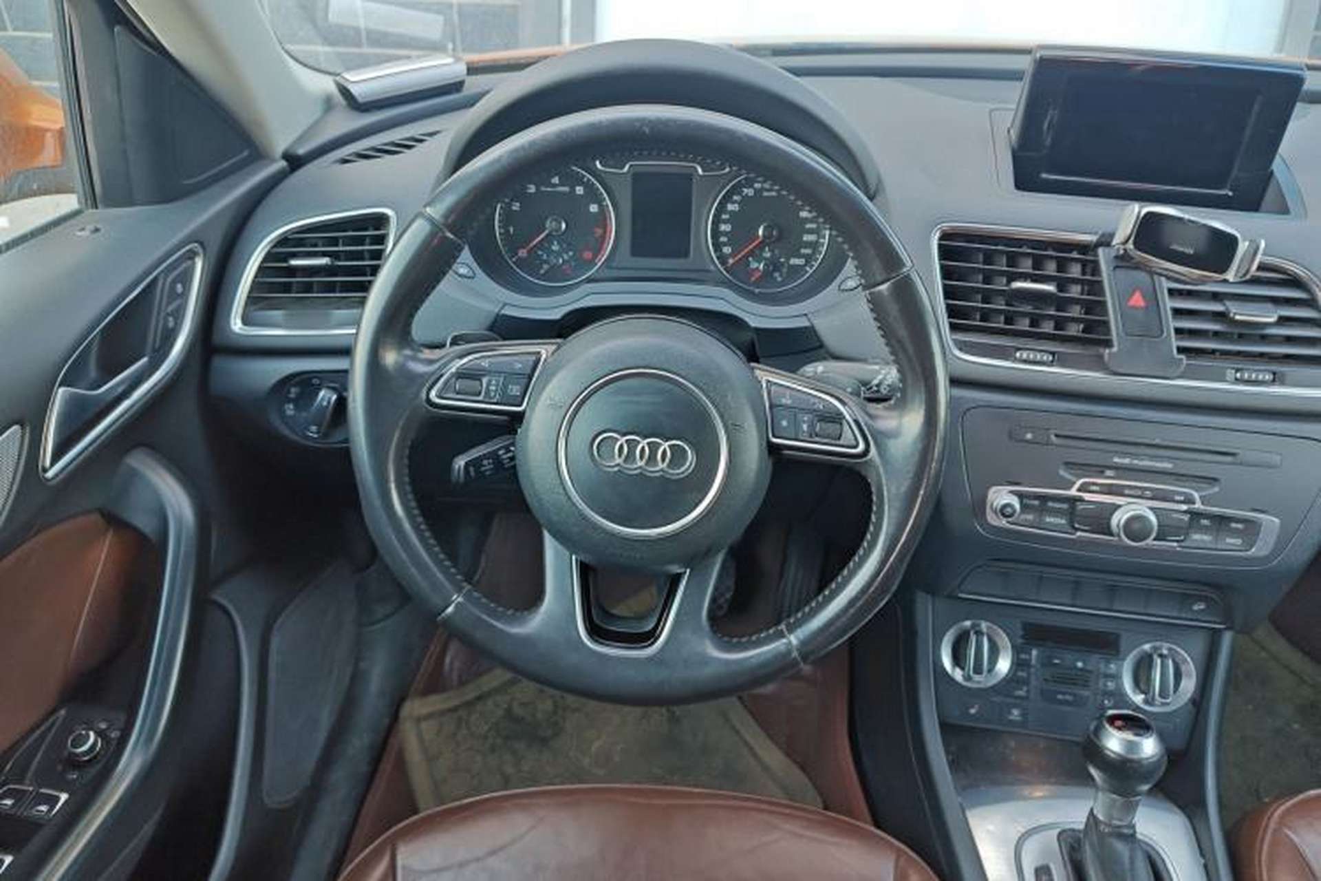 Used Audi Q3 2013 35 TFSI quattro Technology Edition Steering Wheel
