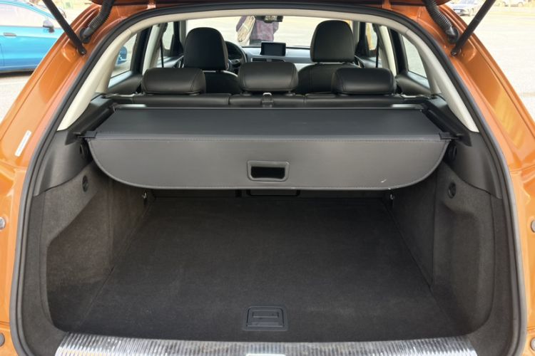 Used Audi Q3 2013 35 TFSI Comfort Model Trunk