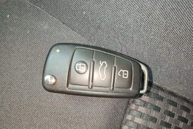 Used Audi Q3 2013 35 TFSI Ambition Edition Vehicle Key