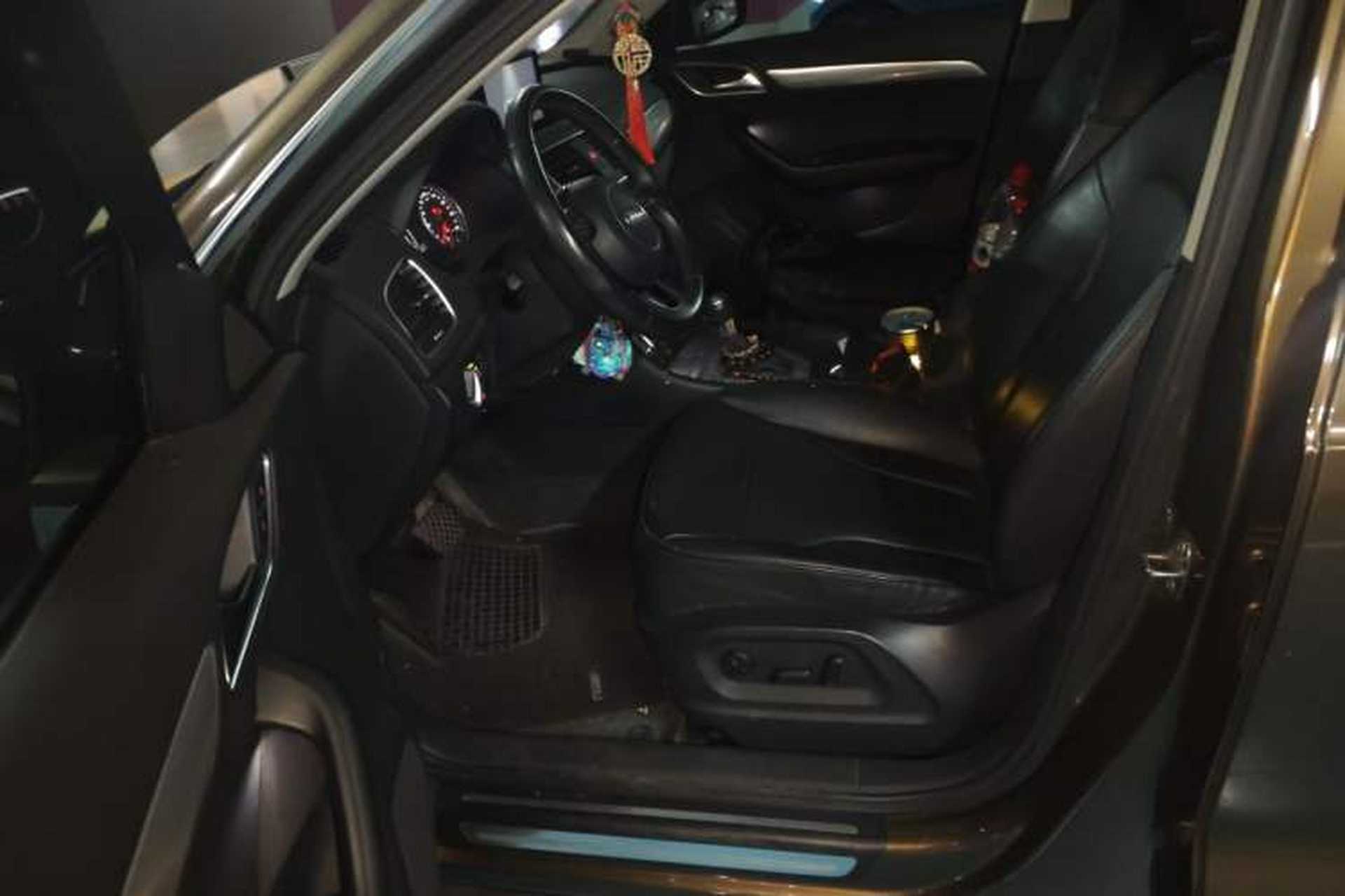 Used Audi Q3 2013 35 TFSI Comfort Model Left Front Seat