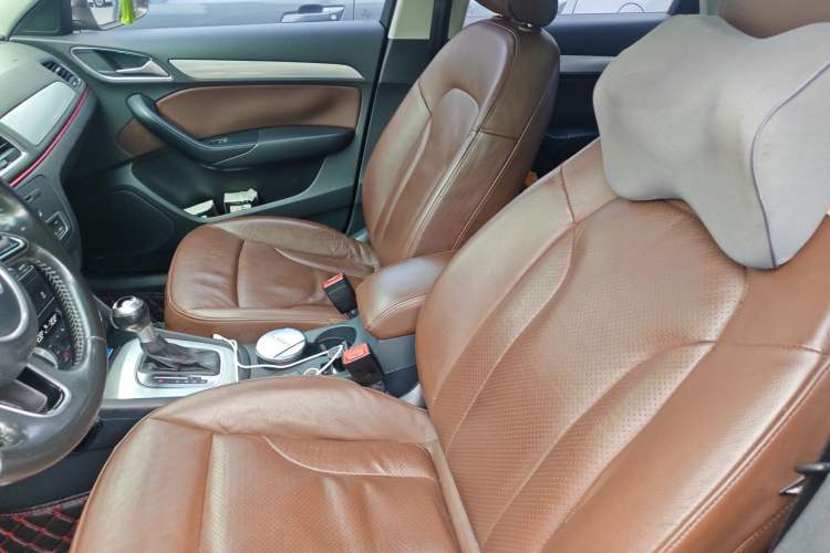 Used Audi Q3 2013 35 TFSI Comfort Model Left Front Seat