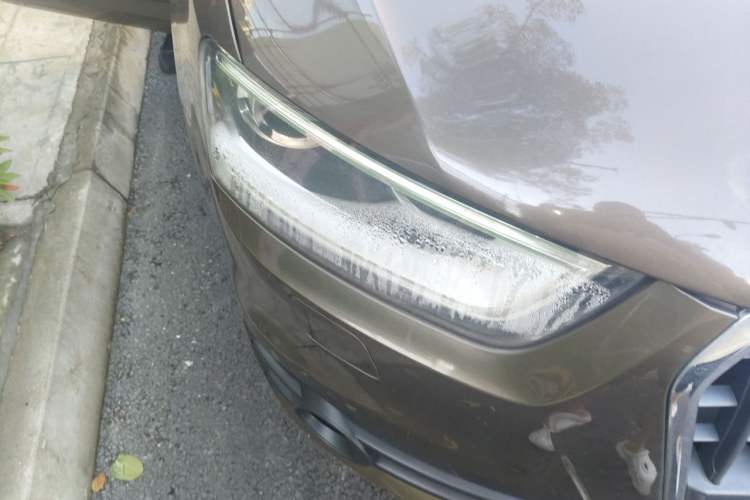 Used Audi Q3 2013 35 TFSI Comfort Model Right Front Headlight