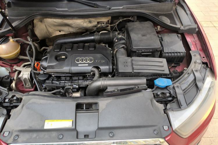Used Audi Q3 2013 35 TFSI Ambition Edition Engine Bay Left