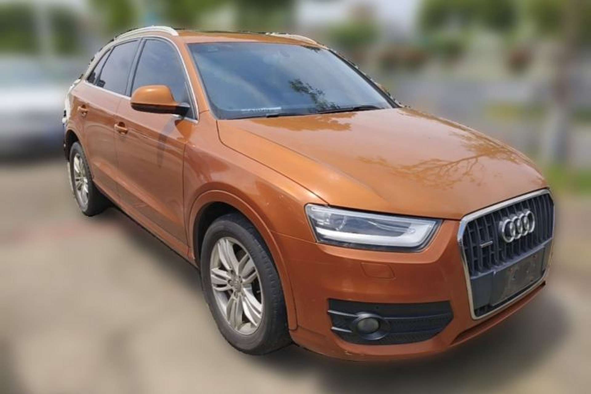Used Audi Q3 2013 35 TFSI Ambition Edition Front Right 45 Deg