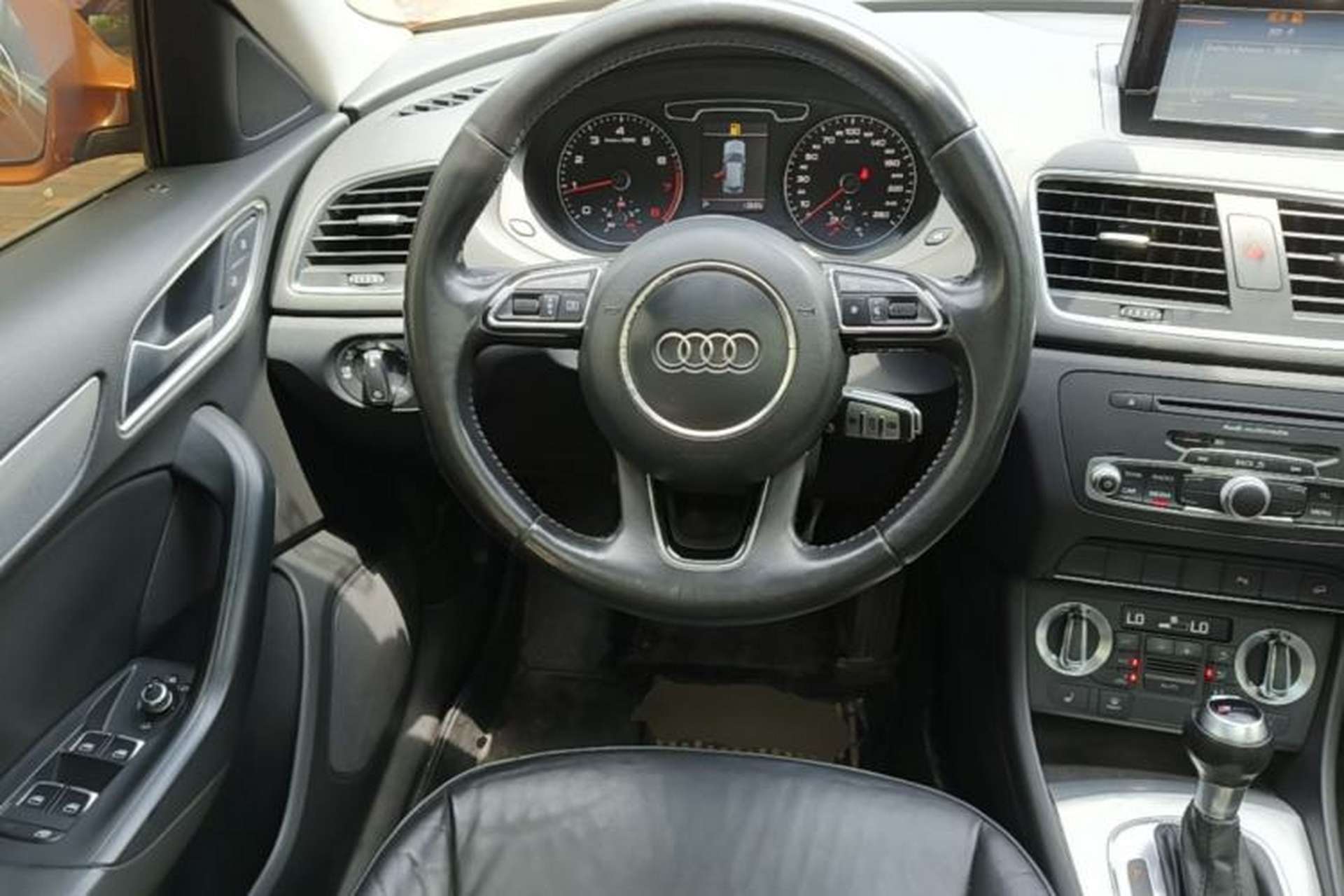Used Audi Q3 2013 35 TFSI Ambition Edition Steering Wheel
