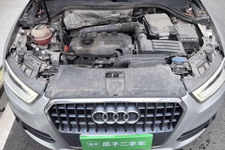 Used Audi Q3 2013 35 TFSI Comfort Model Engine Bay