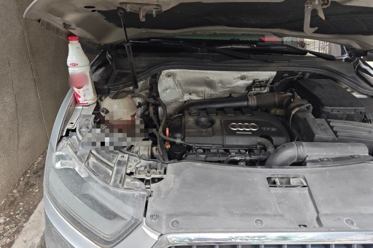 Used Audi Q3 2013 35 TFSI Ambition Edition Engine Bay Right