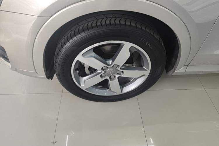 Used Audi Q3 2013 35 TFSI Ambition Edition Exterior 4