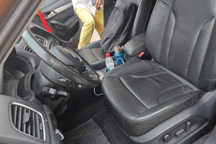 Used Audi Q3 2013 35 TFSI Comfort Model Left Front Seat