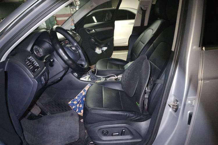 Used Audi Q3 2013 35 TFSI Ambition Edition Left Front Seat