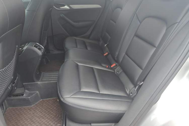 Used Audi Q3 2013 35 TFSI Ambition Edition Left Rear Seat