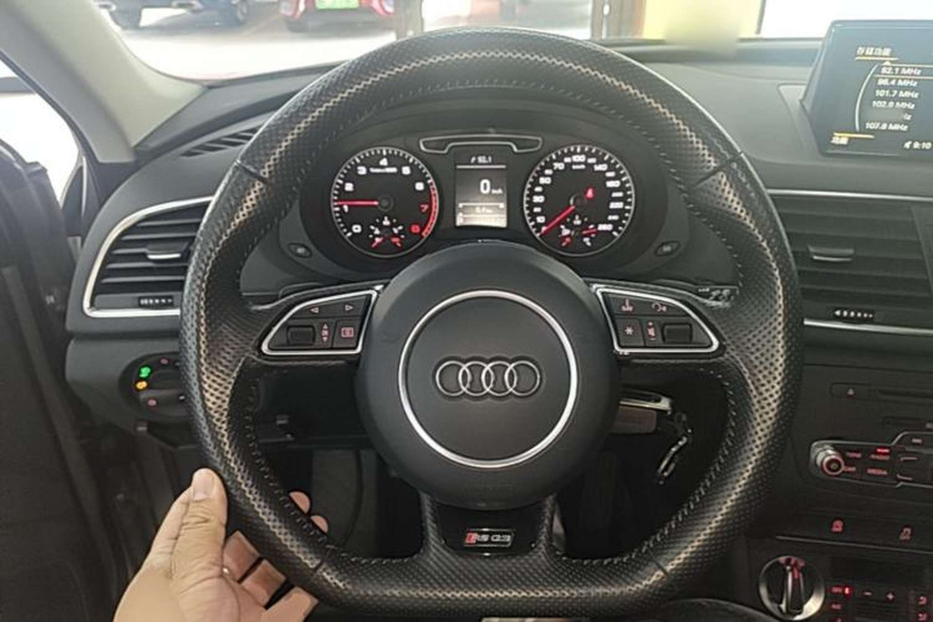 Used Audi Q3 2013 35 TFSI Ambition Edition Steering Wheel