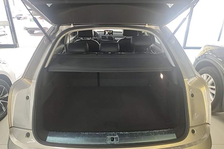 Used Audi Q3 2013 35 TFSI Ambition Edition Trunk
